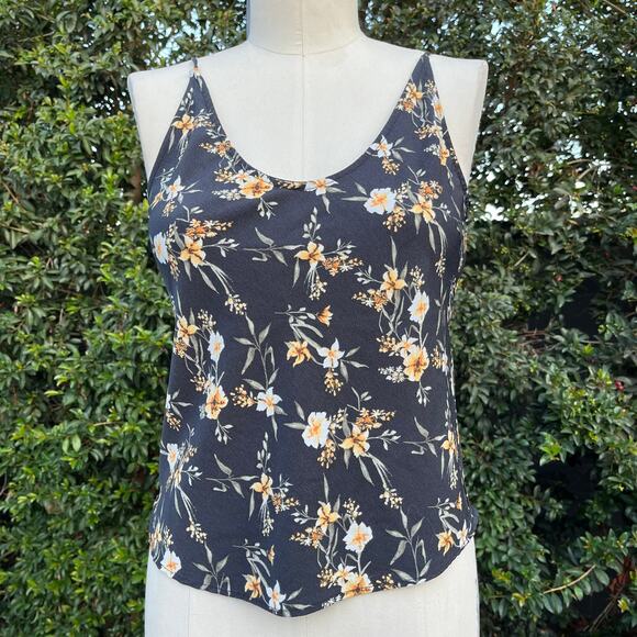 Abercrombie & Fitch Sage Floral Black Crop Tank Top Small - Picture 1 of 7